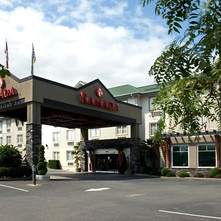 Ramada By Wyndham Surrey/Langley Hotel Exterior foto